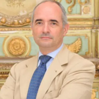 MARIO COMANA