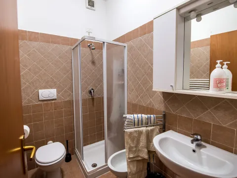 11-LUISS-191106_-BETANIA_-bagno.jpg