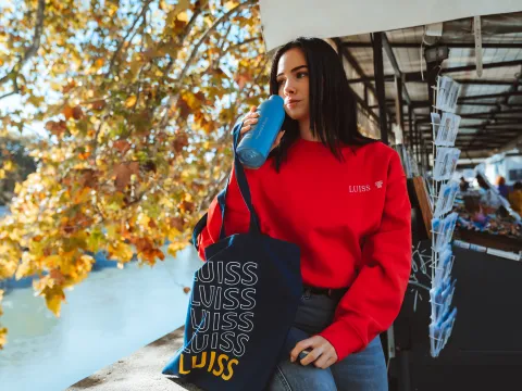 Merch Luiss