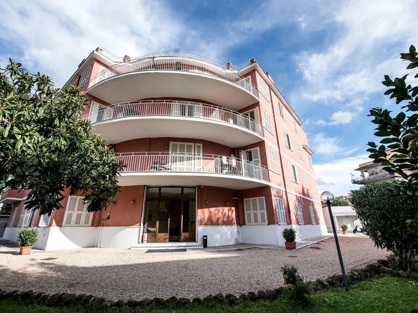 1-LUISS-191106_-BETANIA_1-esterno.jpg